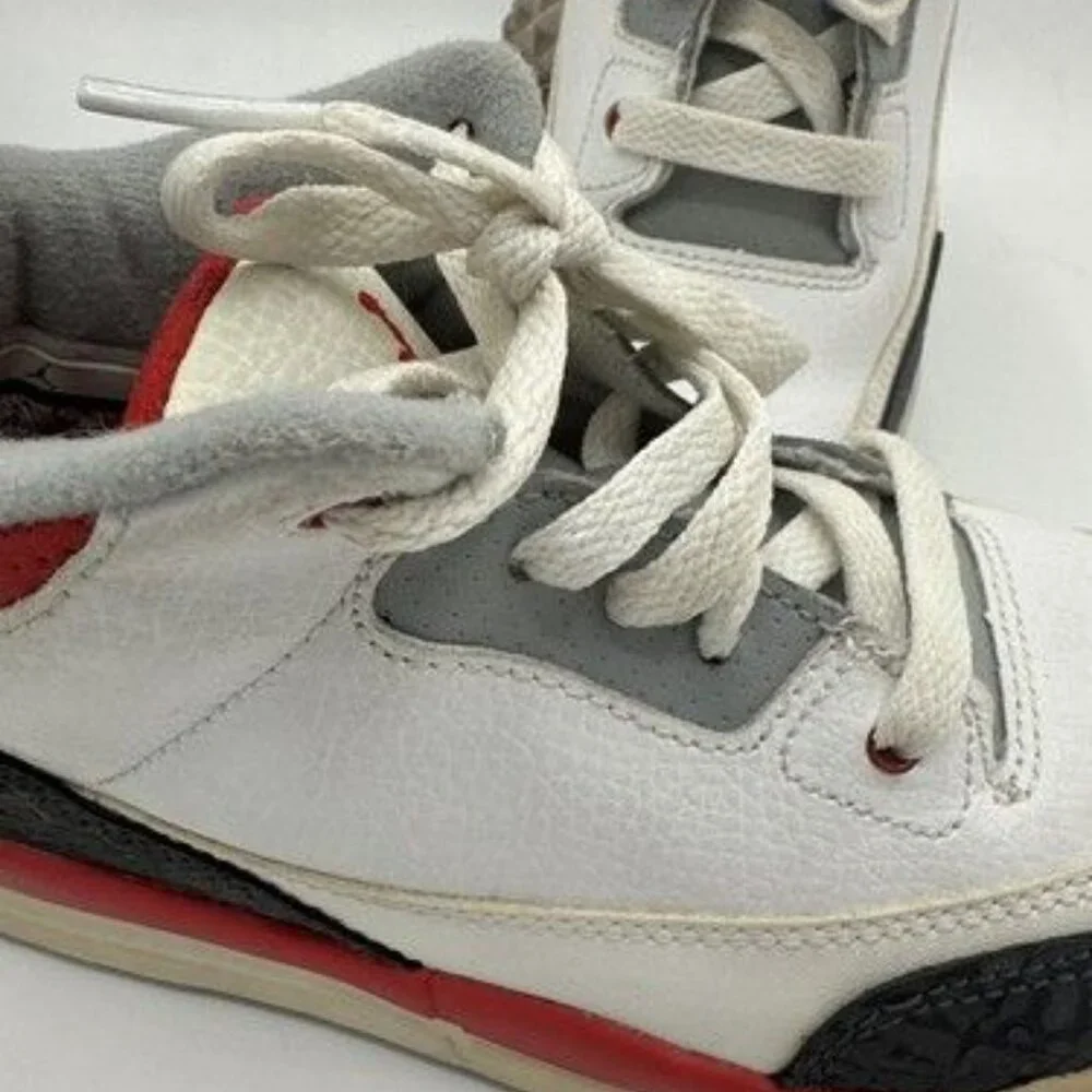 LOOK! Nike Air Jordan 3 Retro PS 2013 429487-120 Kids Youth 2.5Y Fire Red Cement